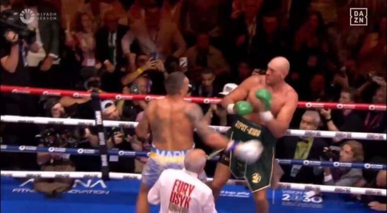 VIDEO/ Momenti kur gjigandi Usyk tmerroi Fury me grushte të njëpasnjëshme